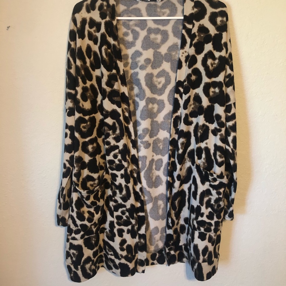 Boutique Leopard Cardigian